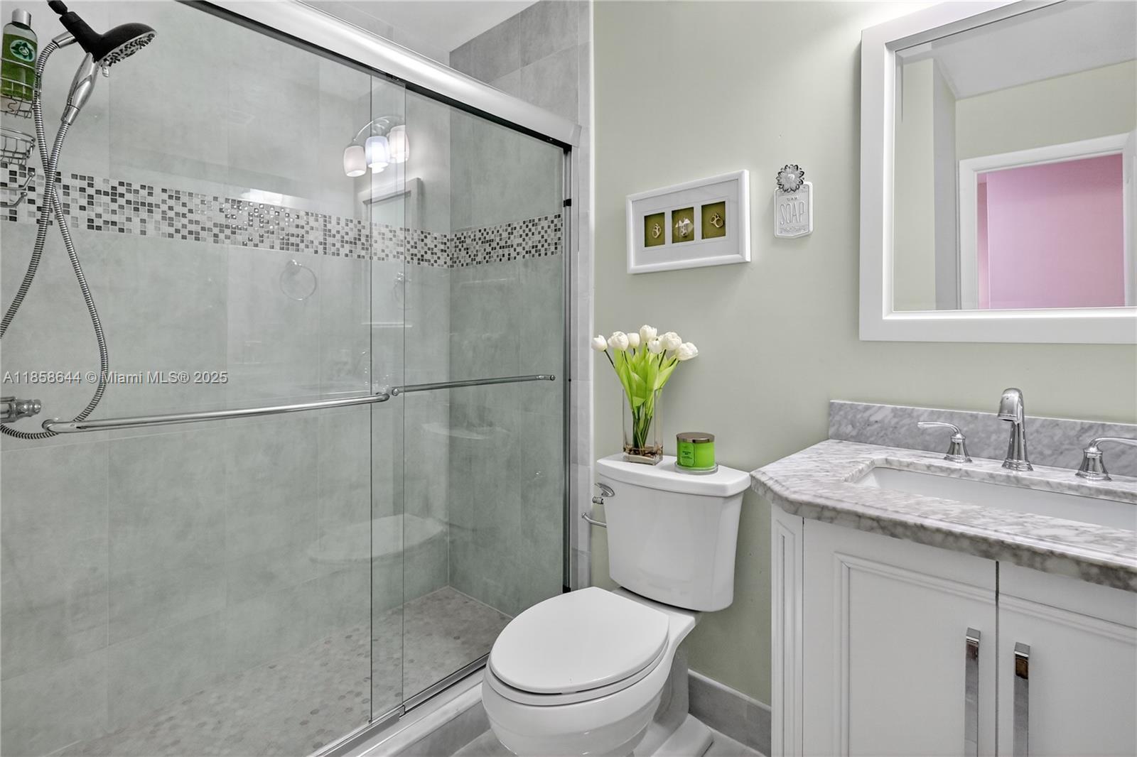 2ND COURT VILLAS CONDO - Residential
