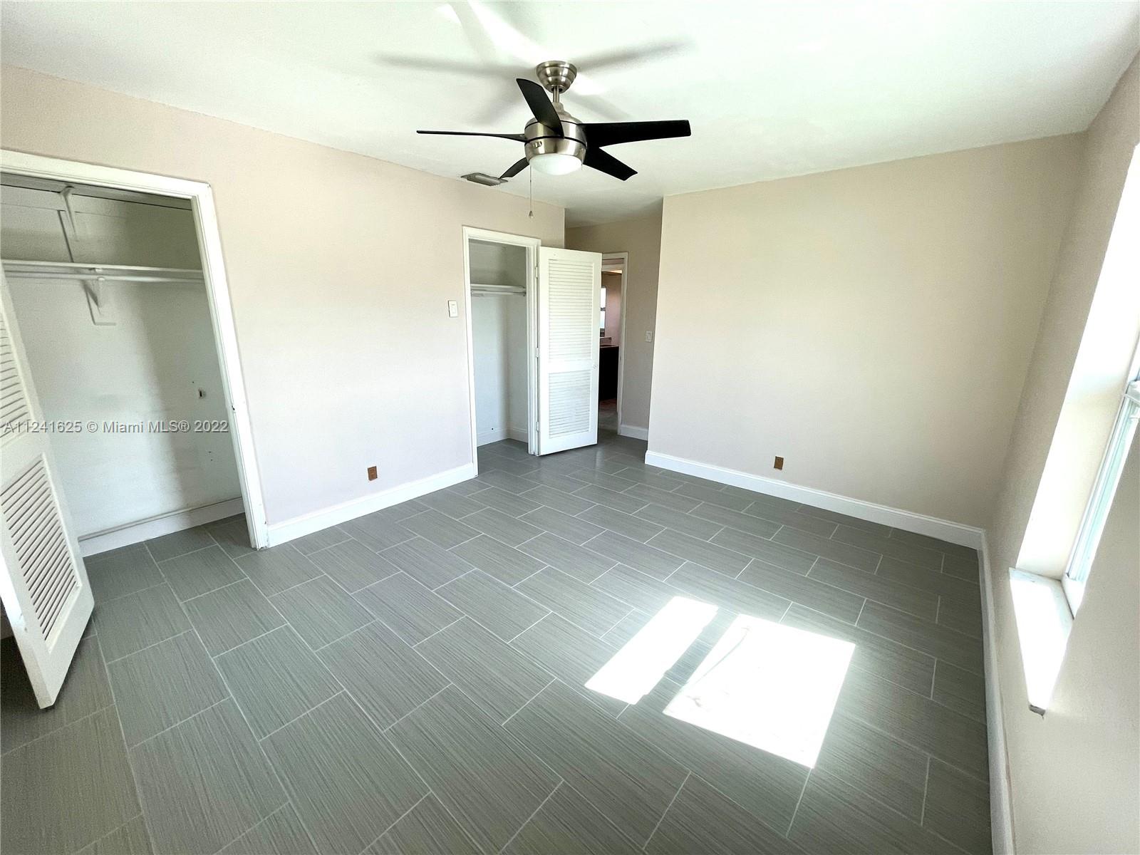 CORAL SPRINGS COUNTRY CLU - Residential Lease