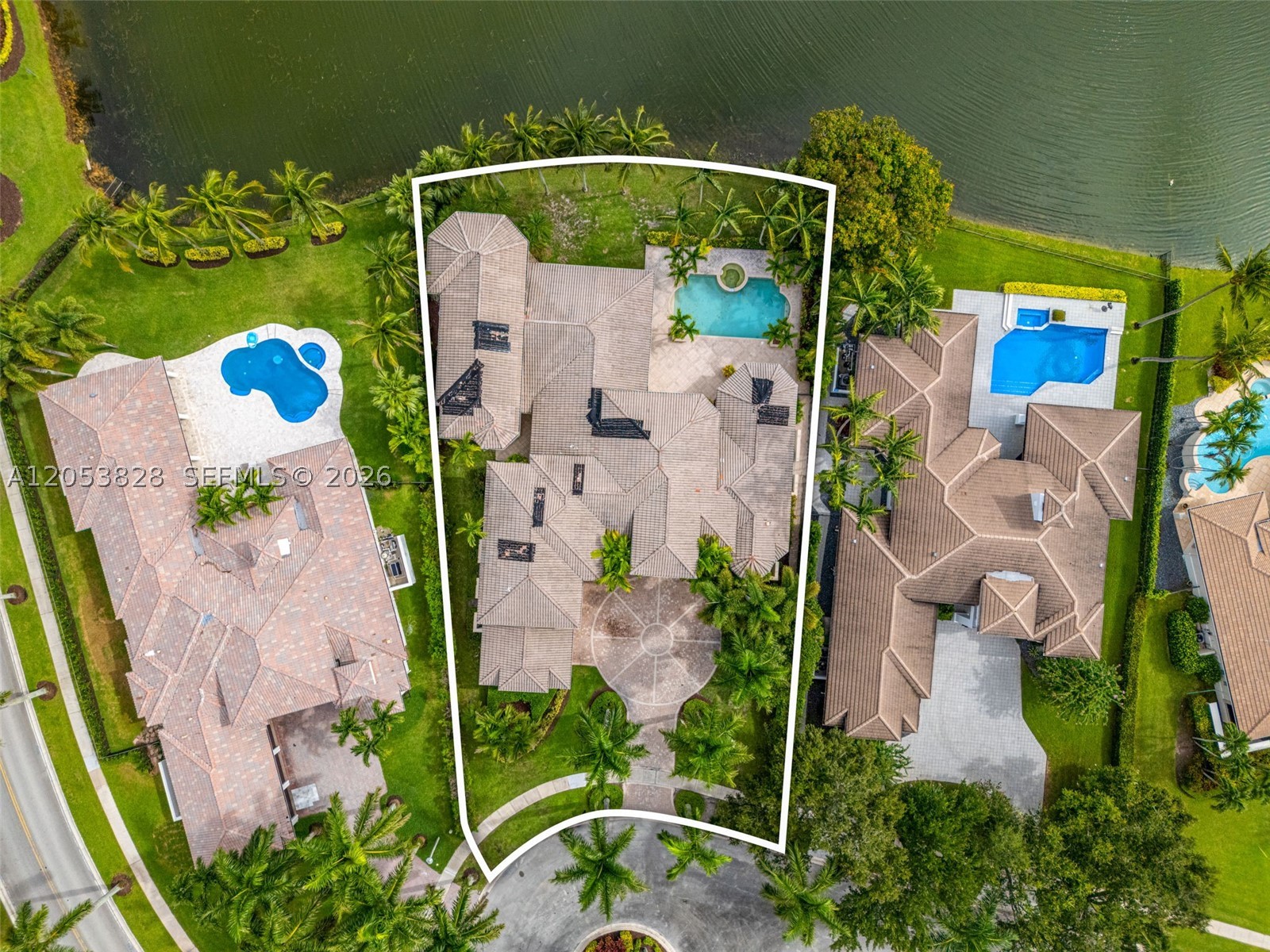 ENCLAVE - Residential