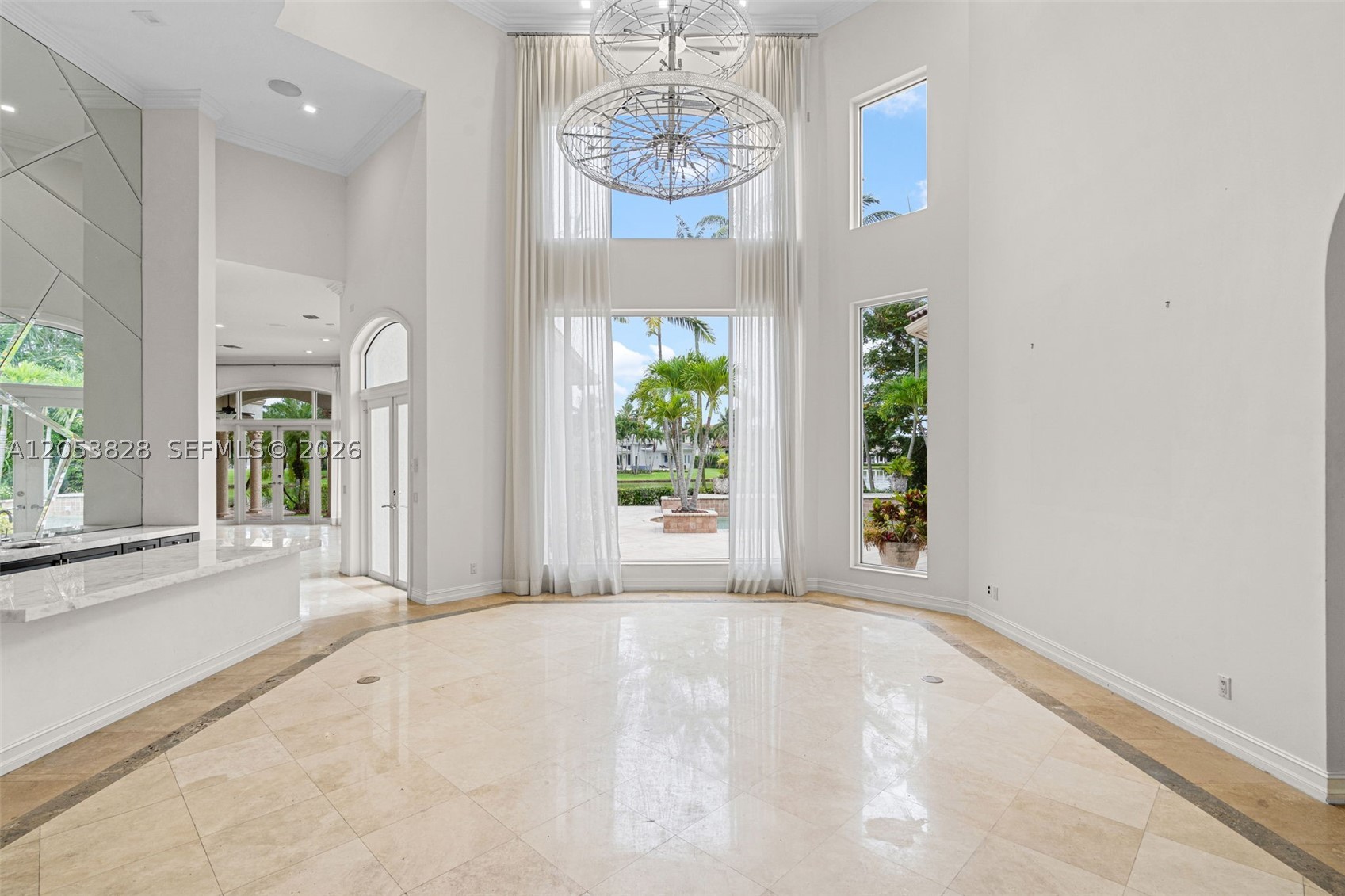 ENCLAVE - Residential