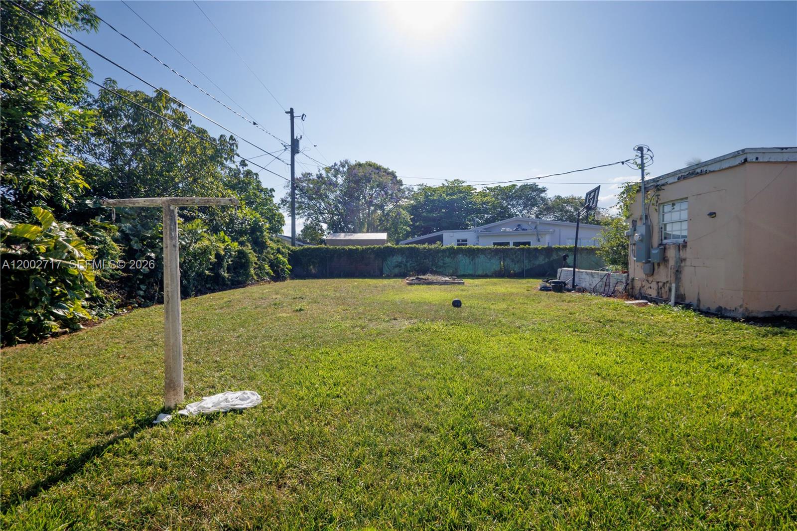 SO MIAMI HEIGHTS MANOR - Residential
