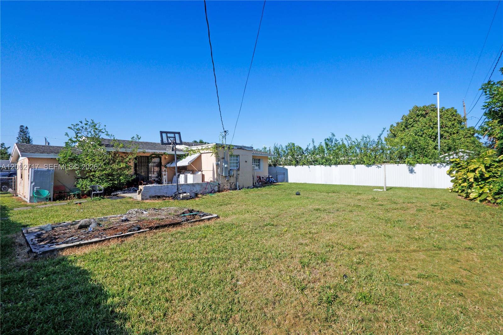 SO MIAMI HEIGHTS MANOR - Residential