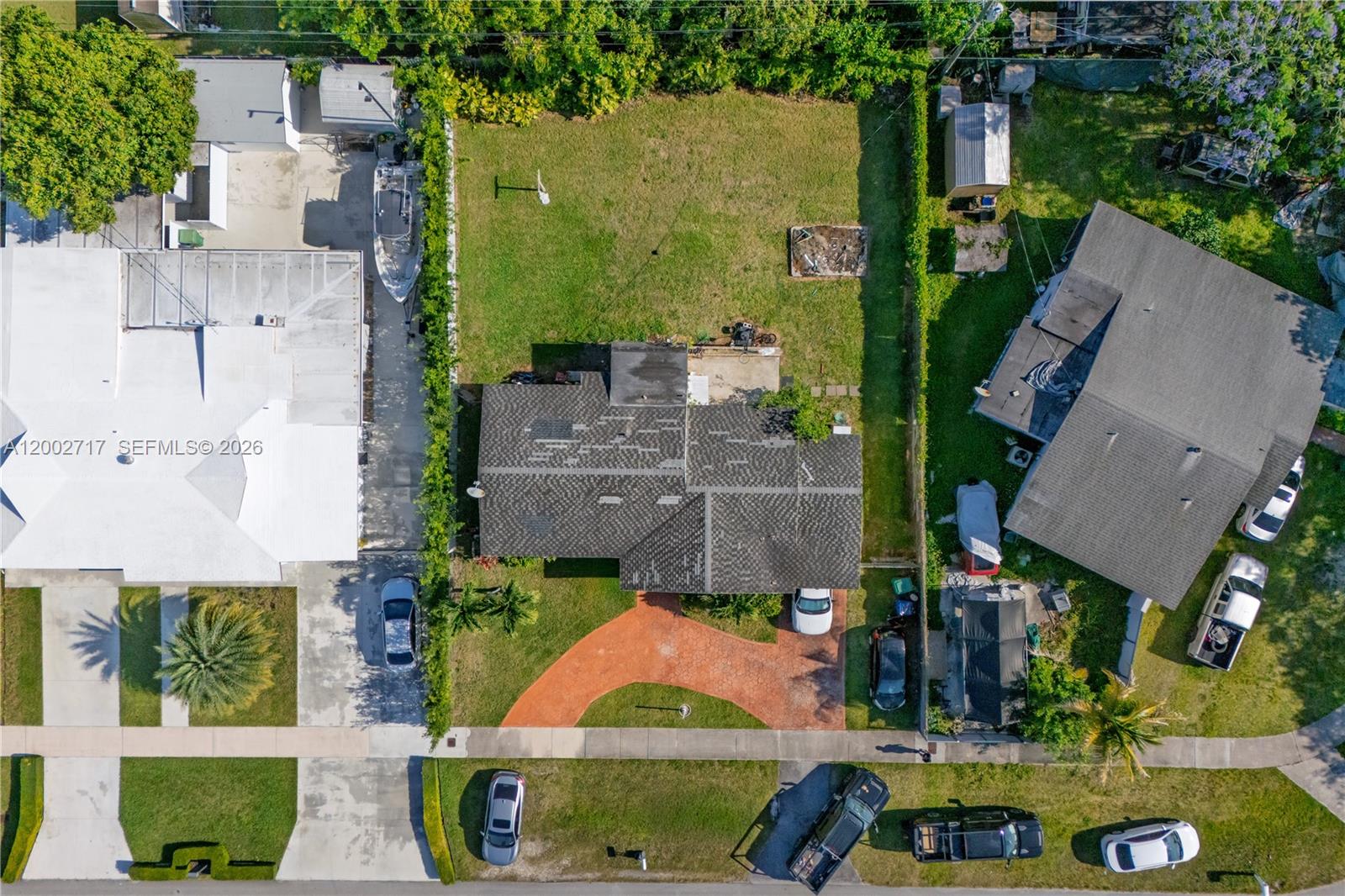 SO MIAMI HEIGHTS MANOR - Residential