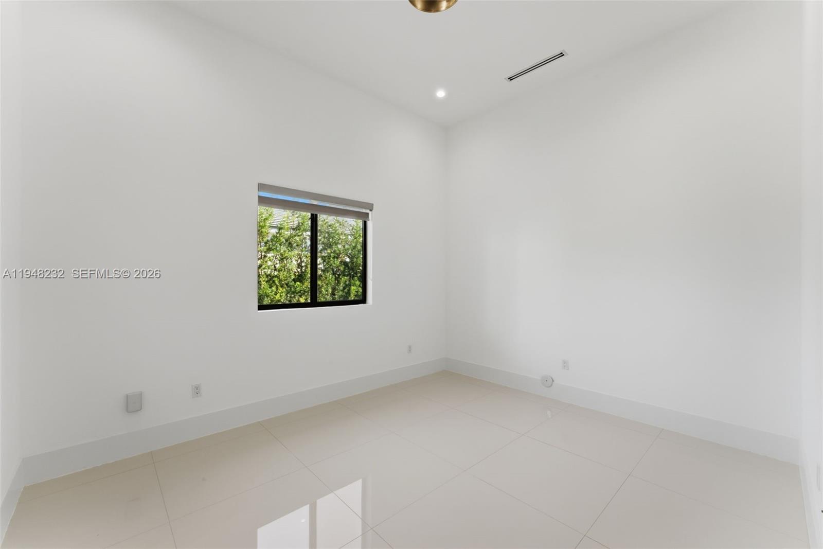 MILLER DRIVE ESTATES - Residential