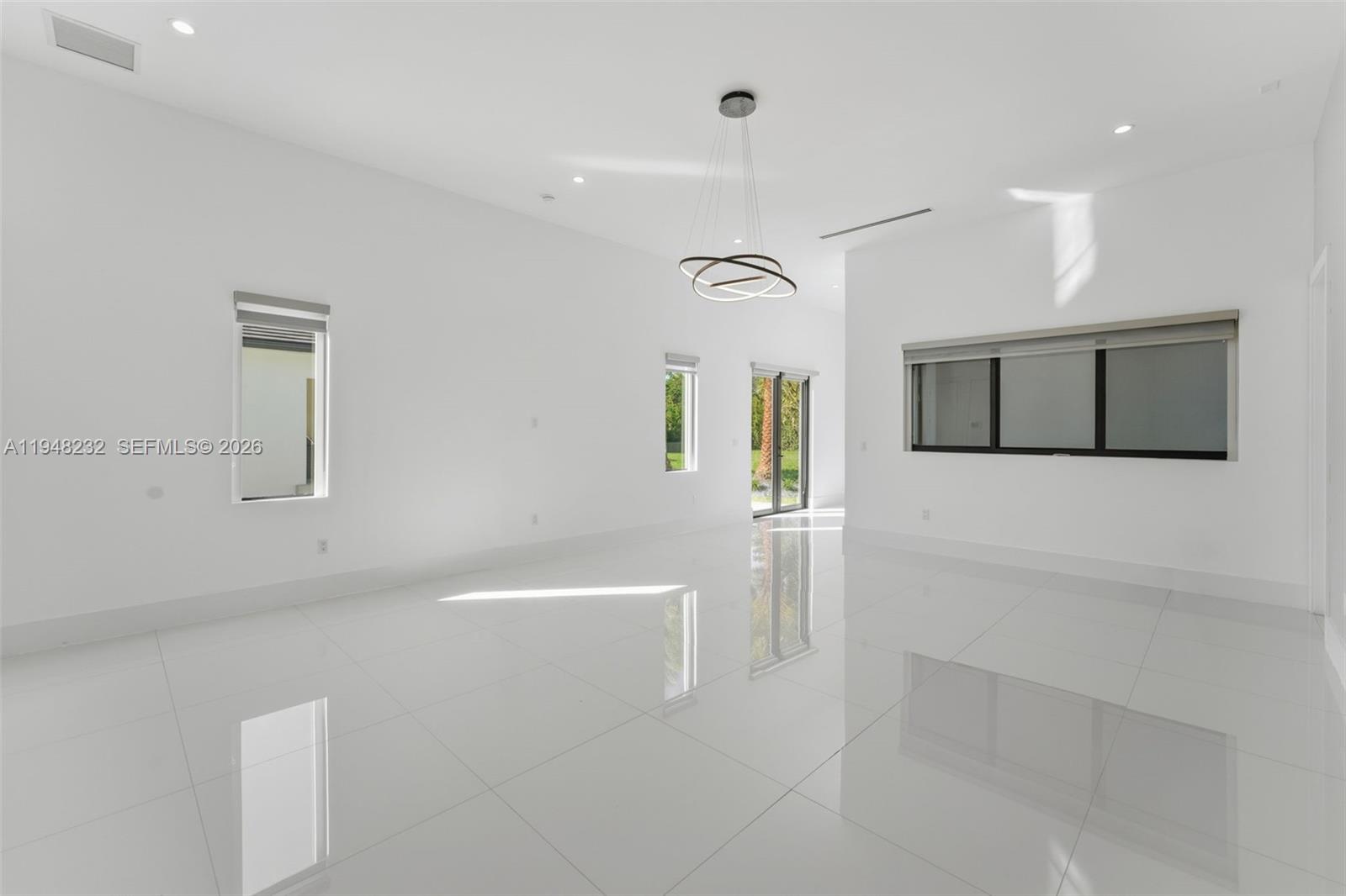 MILLER DRIVE ESTATES - Residential