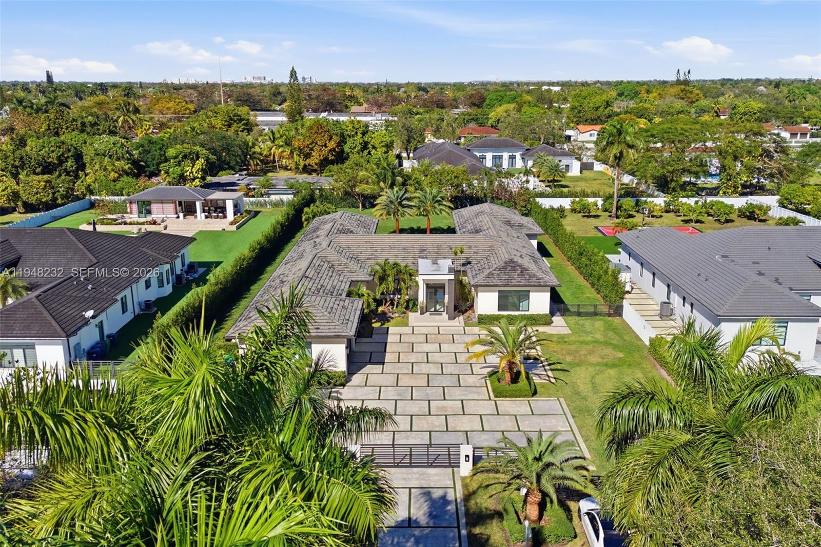 MILLER DRIVE ESTATES - Residential