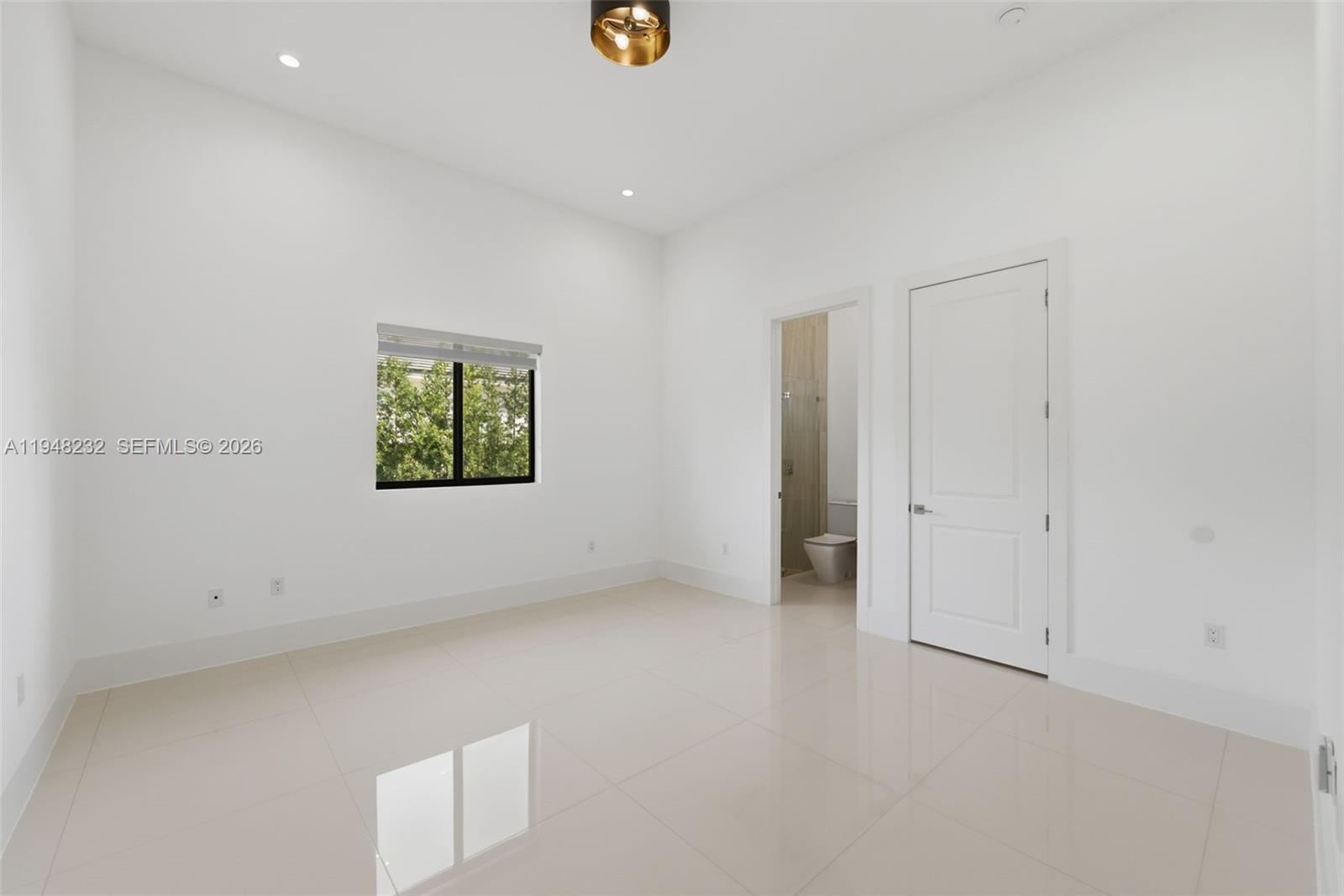 MILLER DRIVE ESTATES - Residential