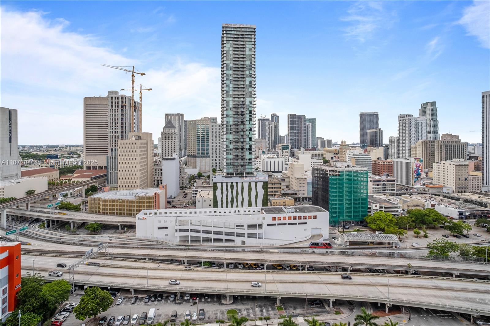 WIND CONDO - Residential Lease
