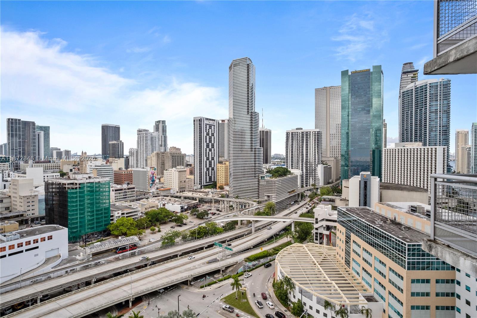 WIND CONDO - Residential Lease