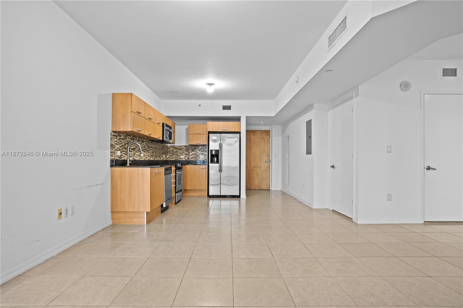 WIND CONDO - Residential Lease