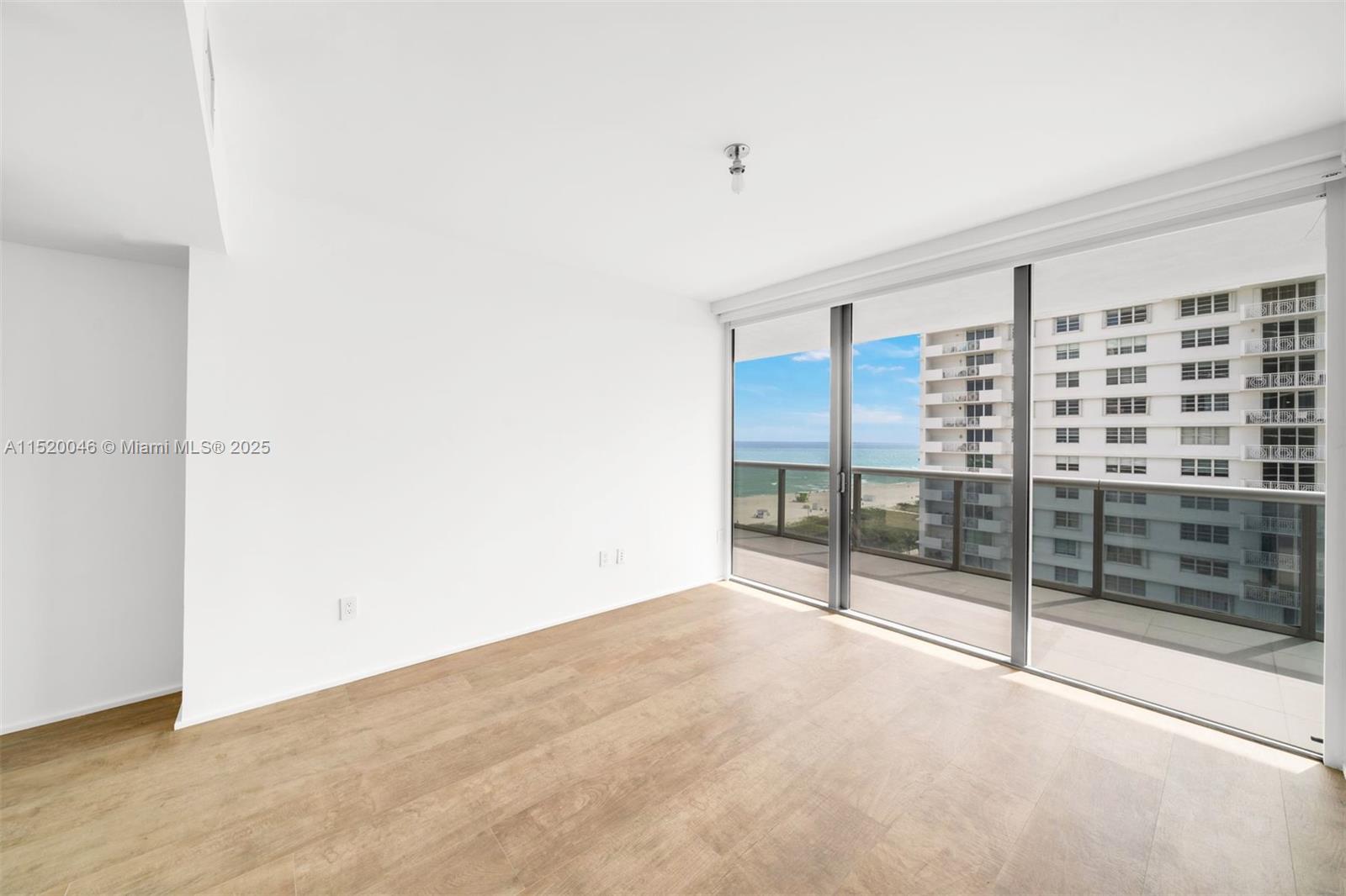 MEI CONDO - Residential