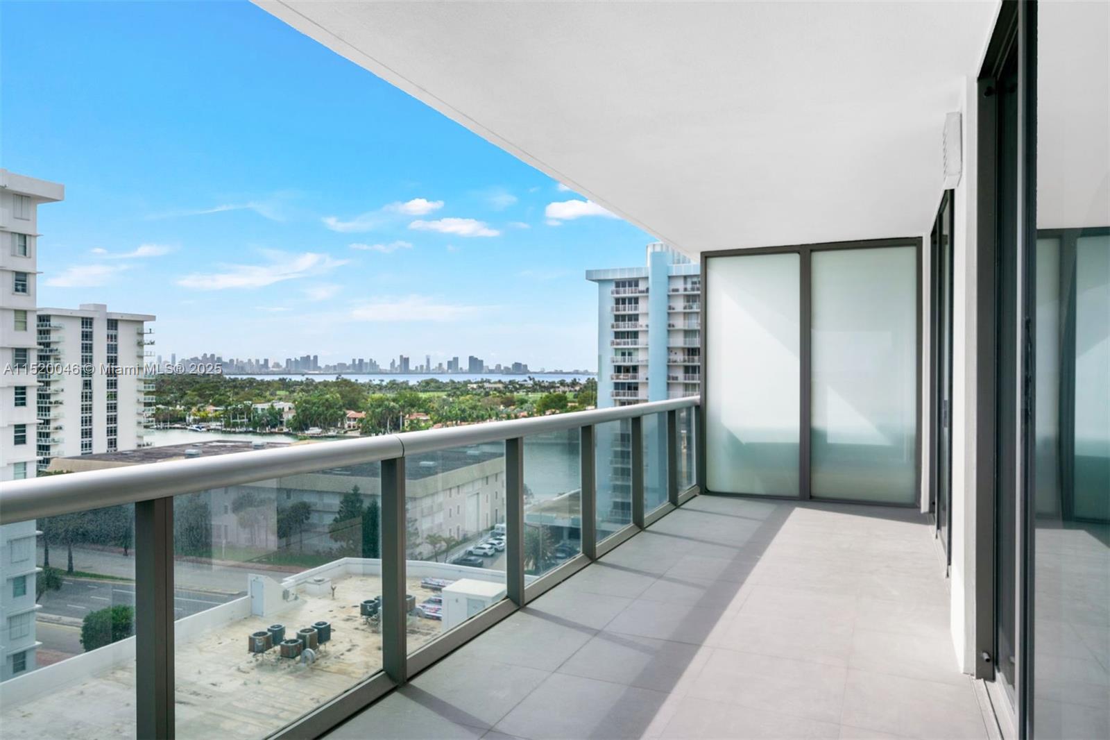 MEI CONDO - Residential