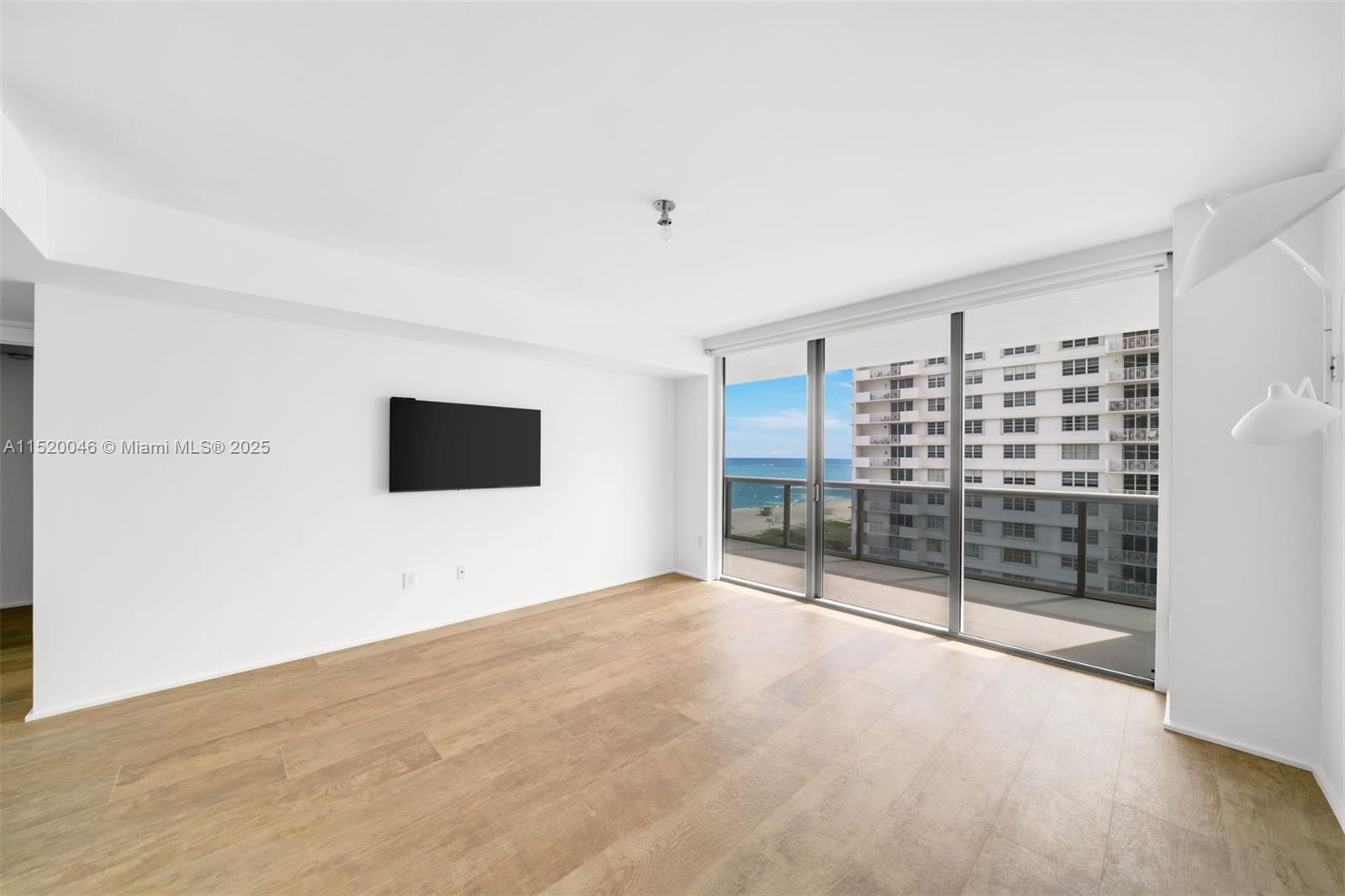 MEI CONDO - Residential