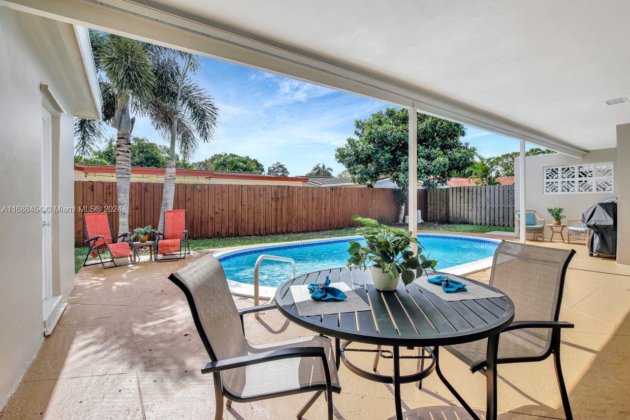 NOB HILL ESTATES 1 SEC - Residential