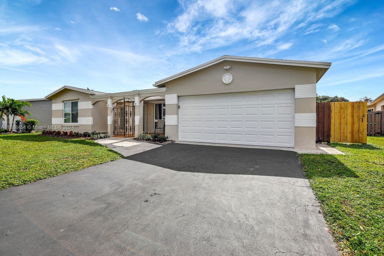 NOB HILL ESTATES 1 SEC - Residential