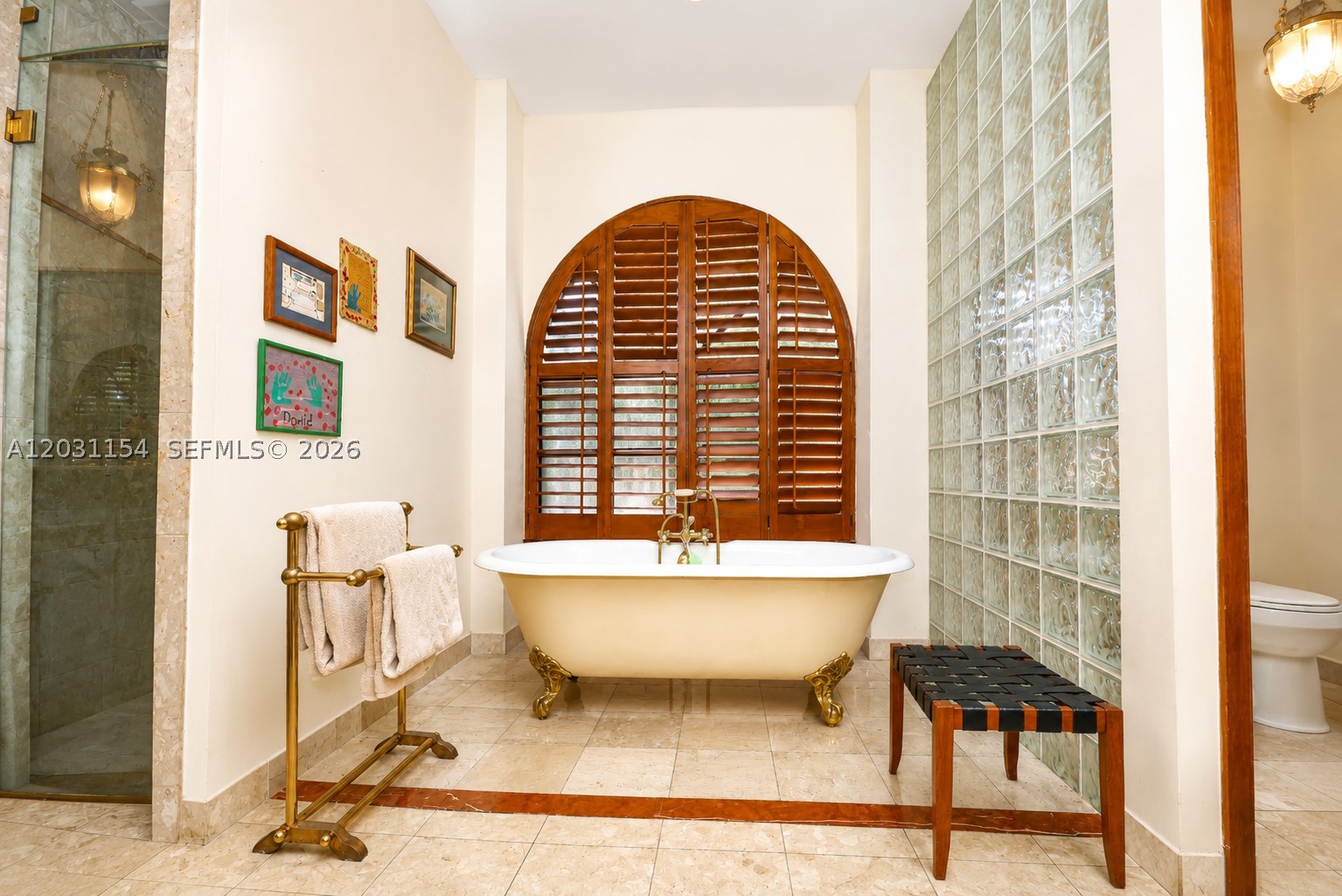 SHADY RIDGE ESTATES - Residential