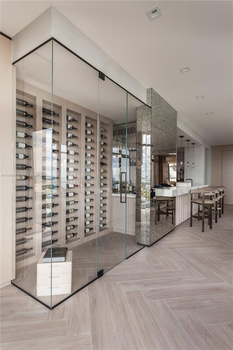 2201 COLLINS AVE CONDO - Residential
