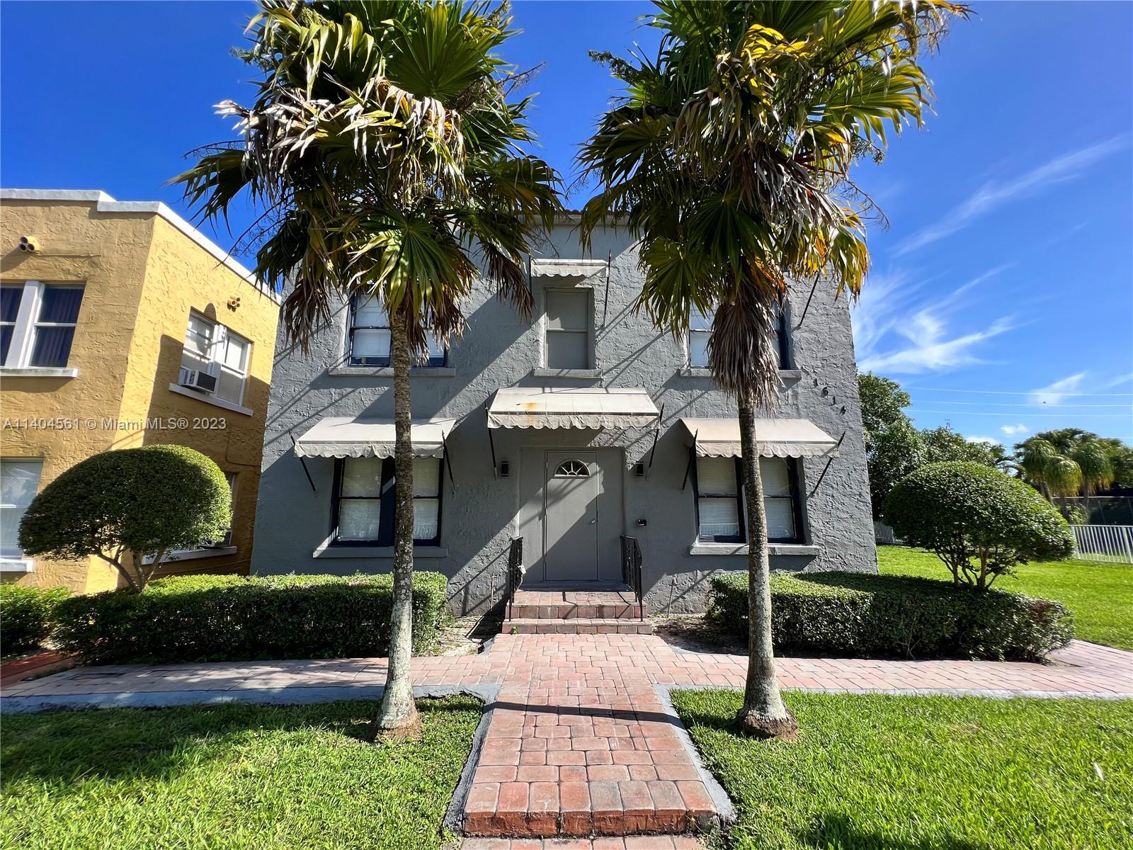HOLLYWOOD - Residential Lease