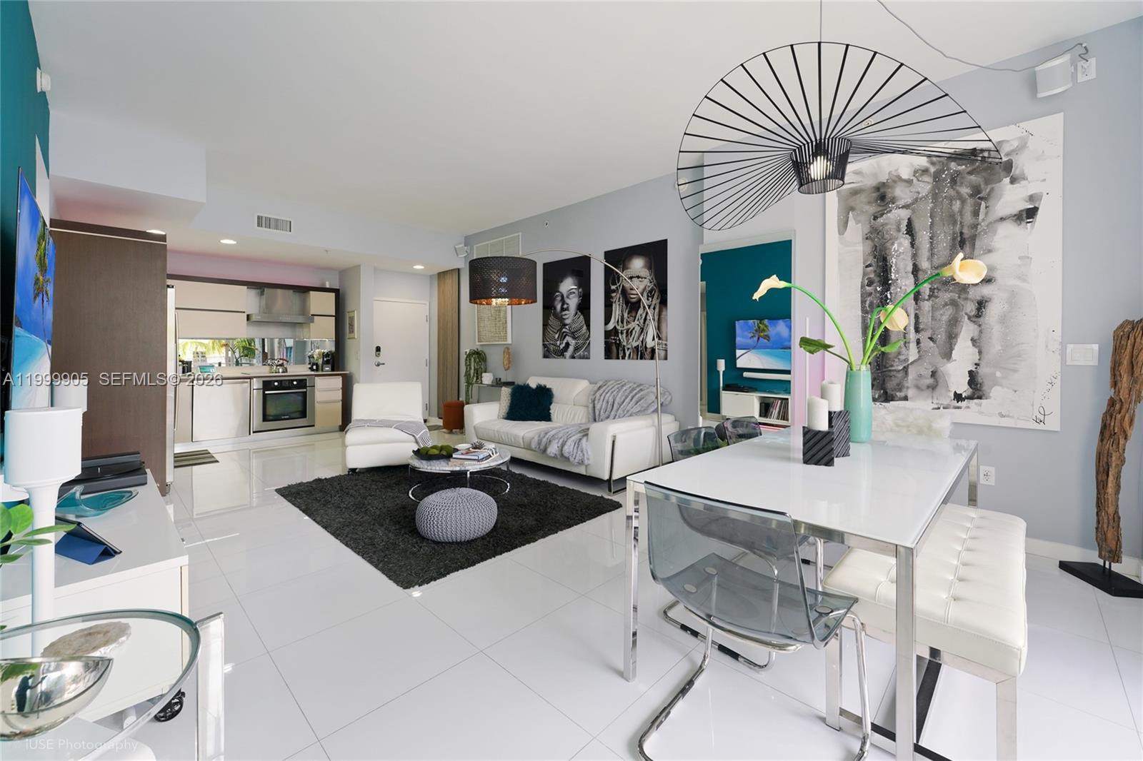 ARTEPARK SOUTH CONDO - Residential Lease