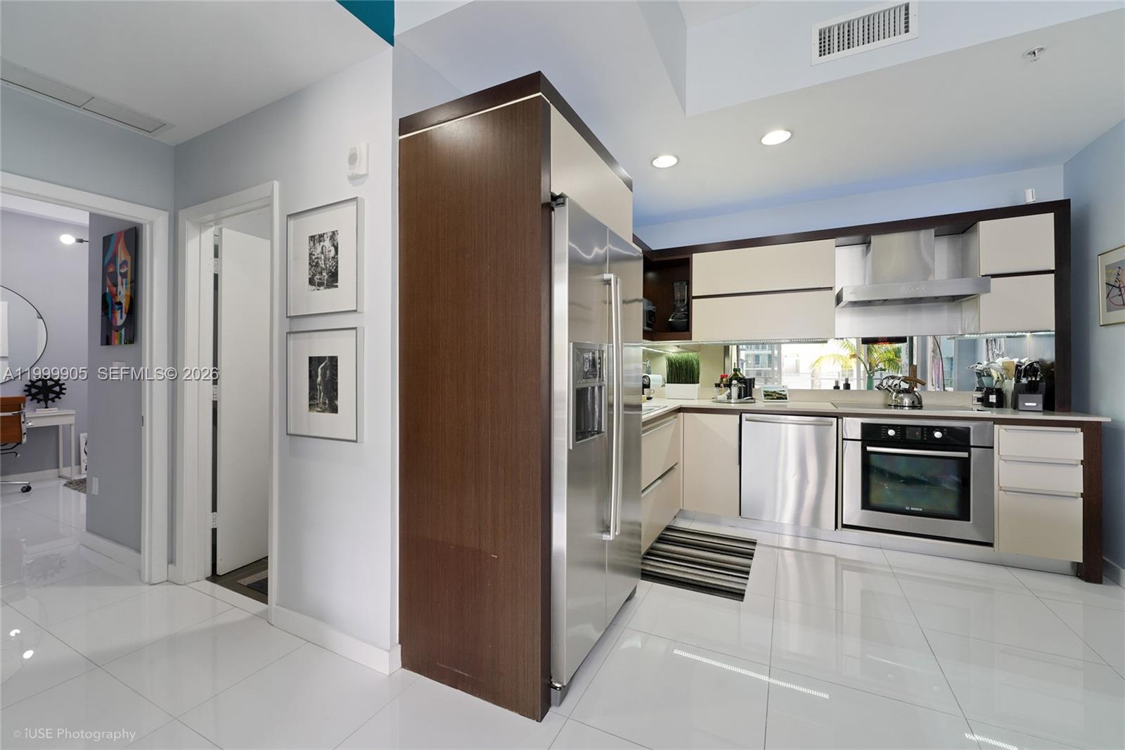 ARTEPARK SOUTH CONDO - Residential Lease