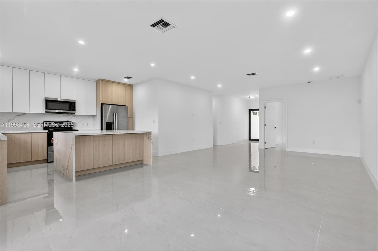 MAGNOLIA GARDENS CONSOLID - Residential