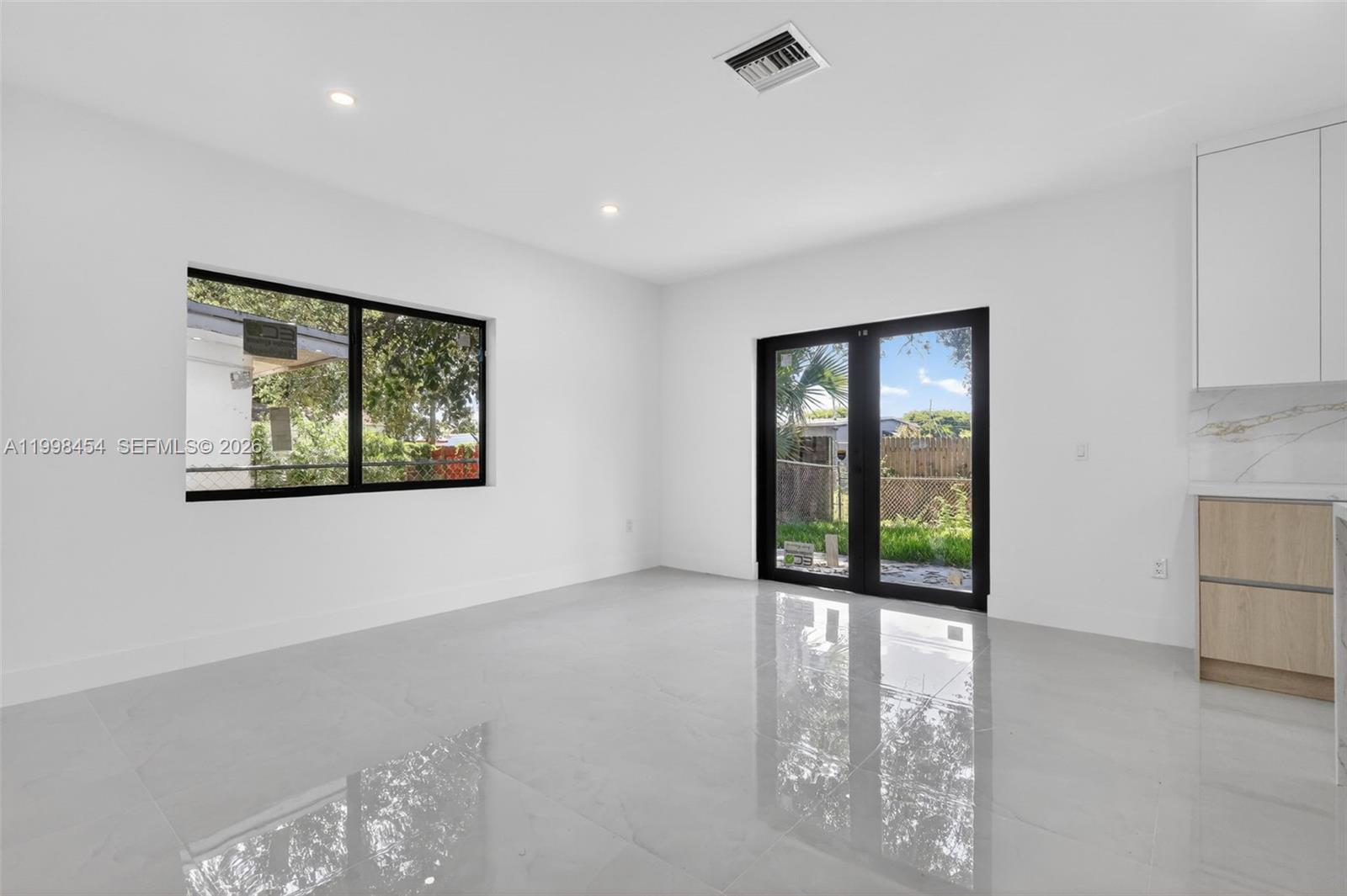 MAGNOLIA GARDENS CONSOLID - Residential