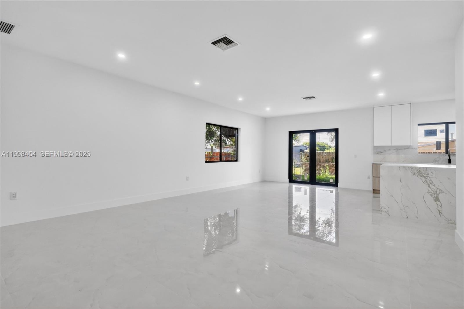 MAGNOLIA GARDENS CONSOLID - Residential