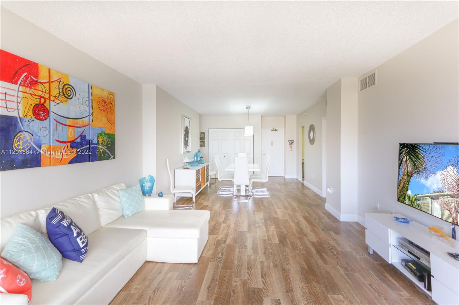 HEMISPHERES CONDO - Residential
