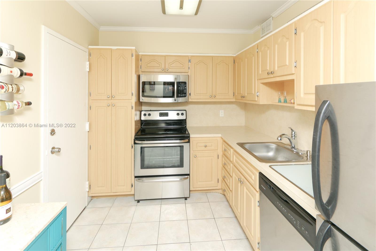 HEMISPHERES CONDO - Residential