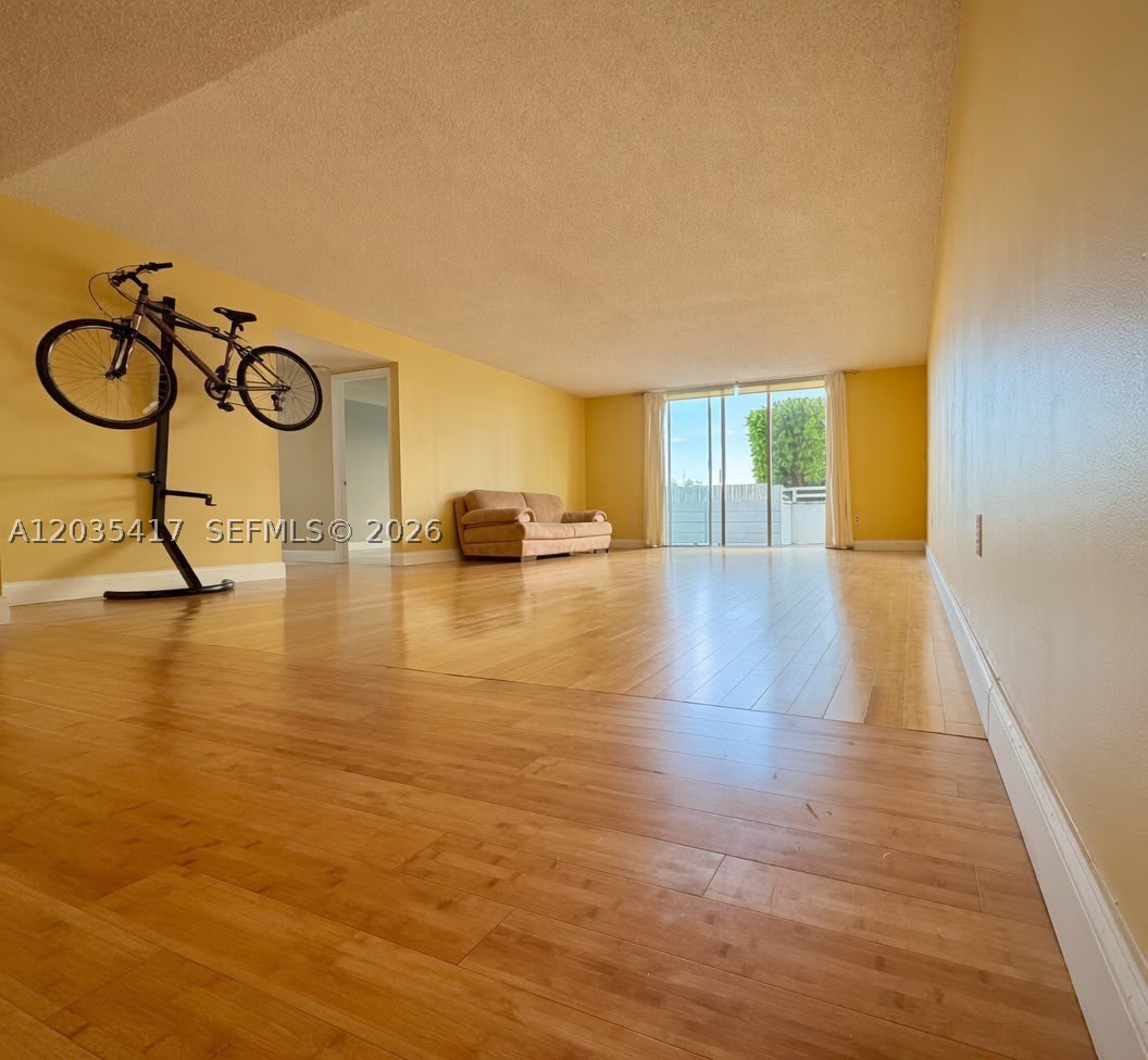 ADMIRALS PORT CONDO EAST - Residential