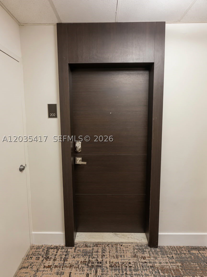 ADMIRALS PORT CONDO EAST - Residential