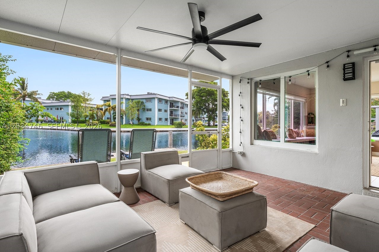 TROPICAL MANORS ADD-RESUB - Residential
