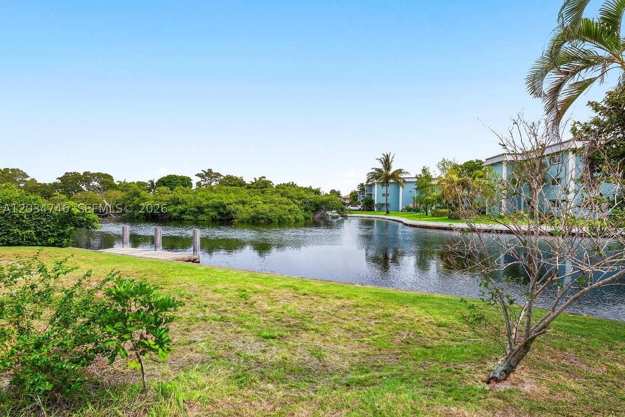 TROPICAL MANORS ADD-RESUB - Residential