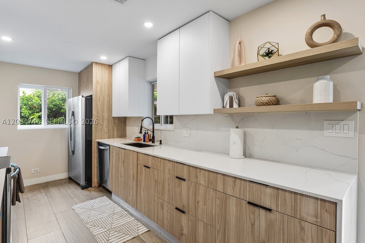 TROPICAL MANORS ADD-RESUB - Residential