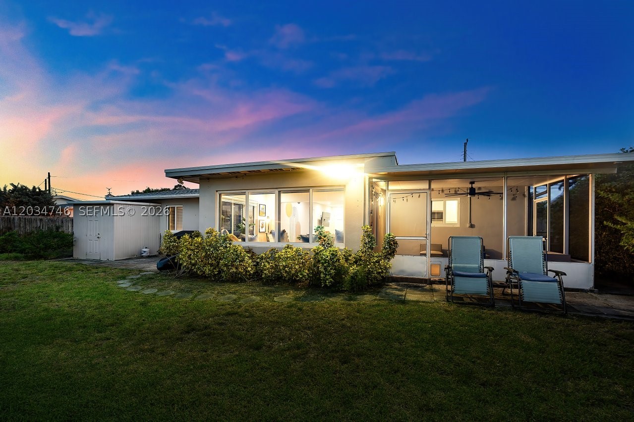 TROPICAL MANORS ADD-RESUB - Residential