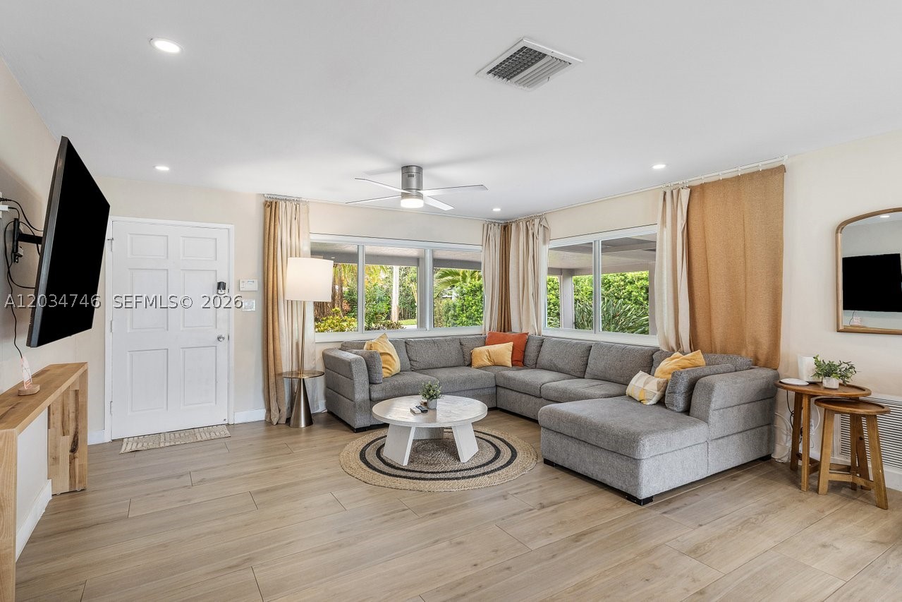 TROPICAL MANORS ADD-RESUB - Residential