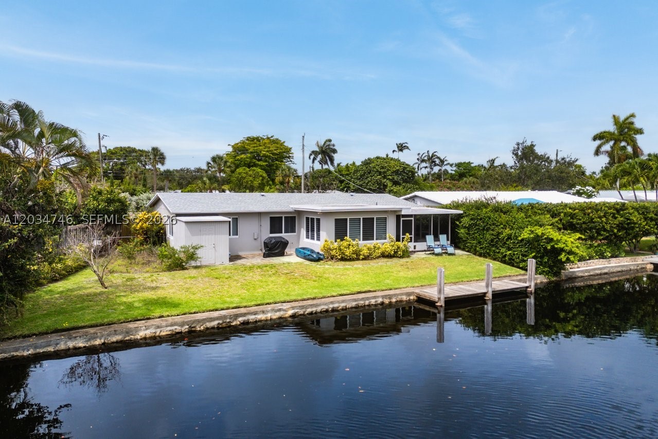TROPICAL MANORS ADD-RESUB - Residential