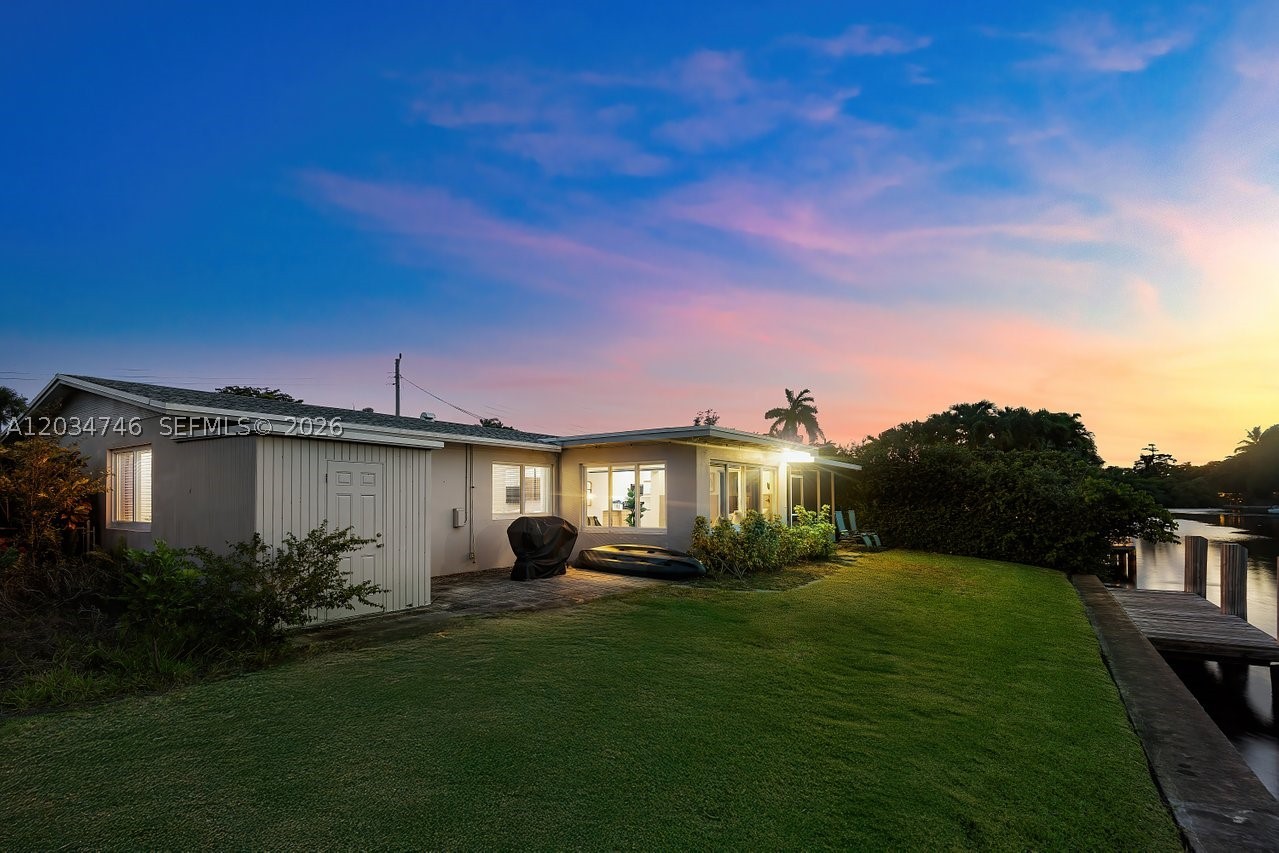 TROPICAL MANORS ADD-RESUB - Residential
