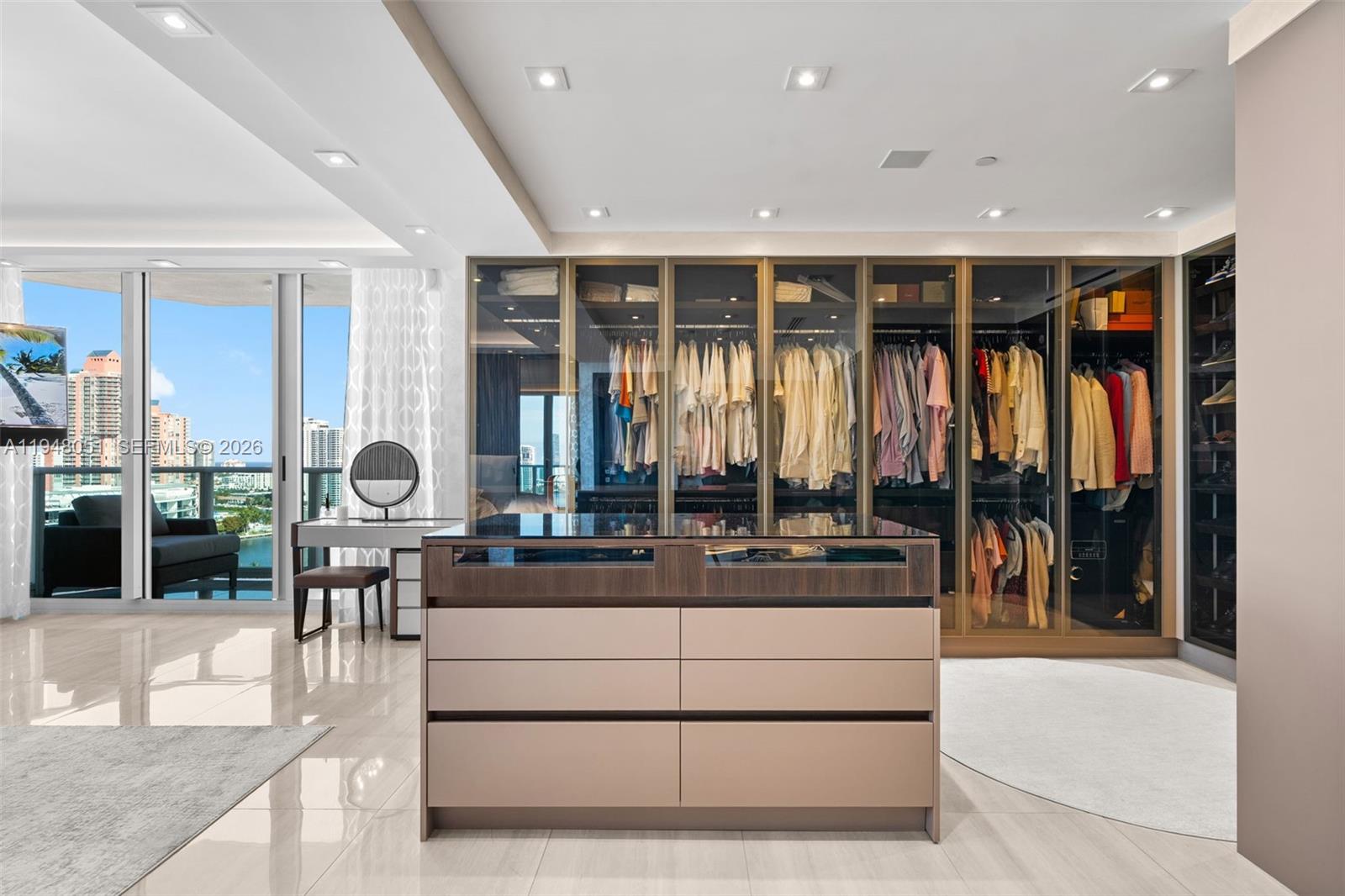 THE PENINSULA II CONDO - Residential