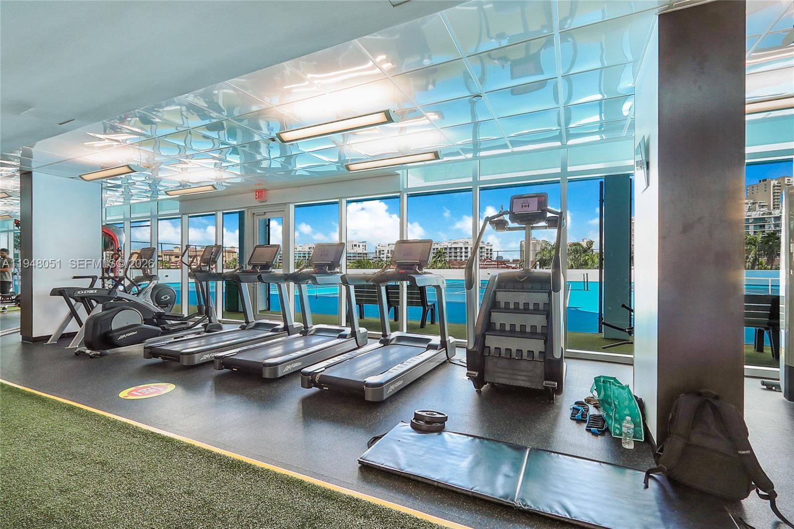THE PENINSULA II CONDO - Residential