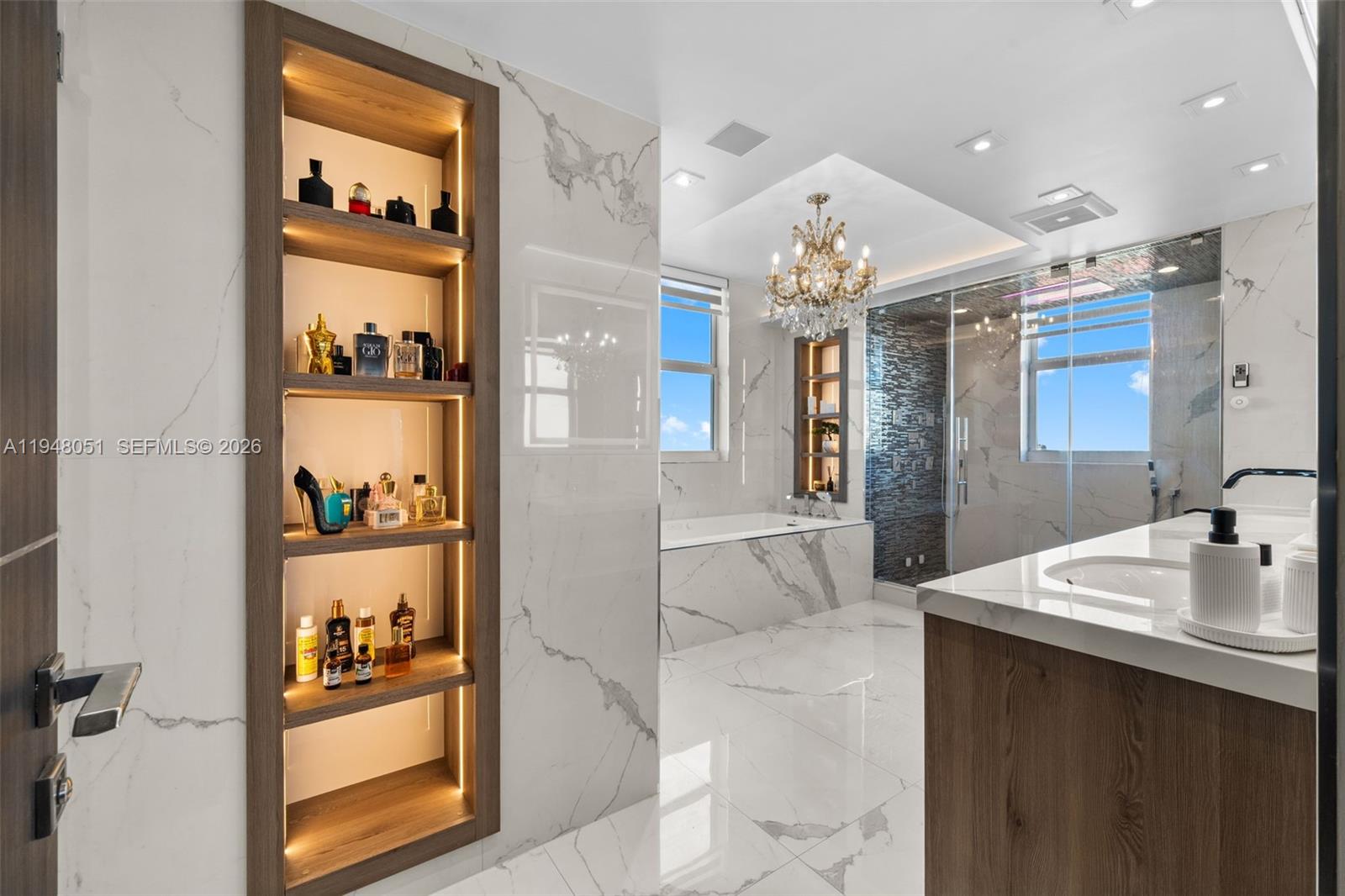 THE PENINSULA II CONDO - Residential