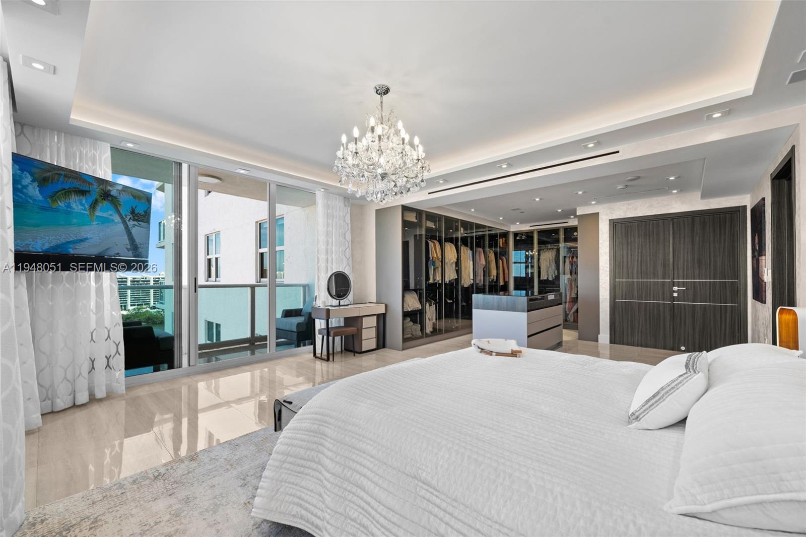 THE PENINSULA II CONDO - Residential
