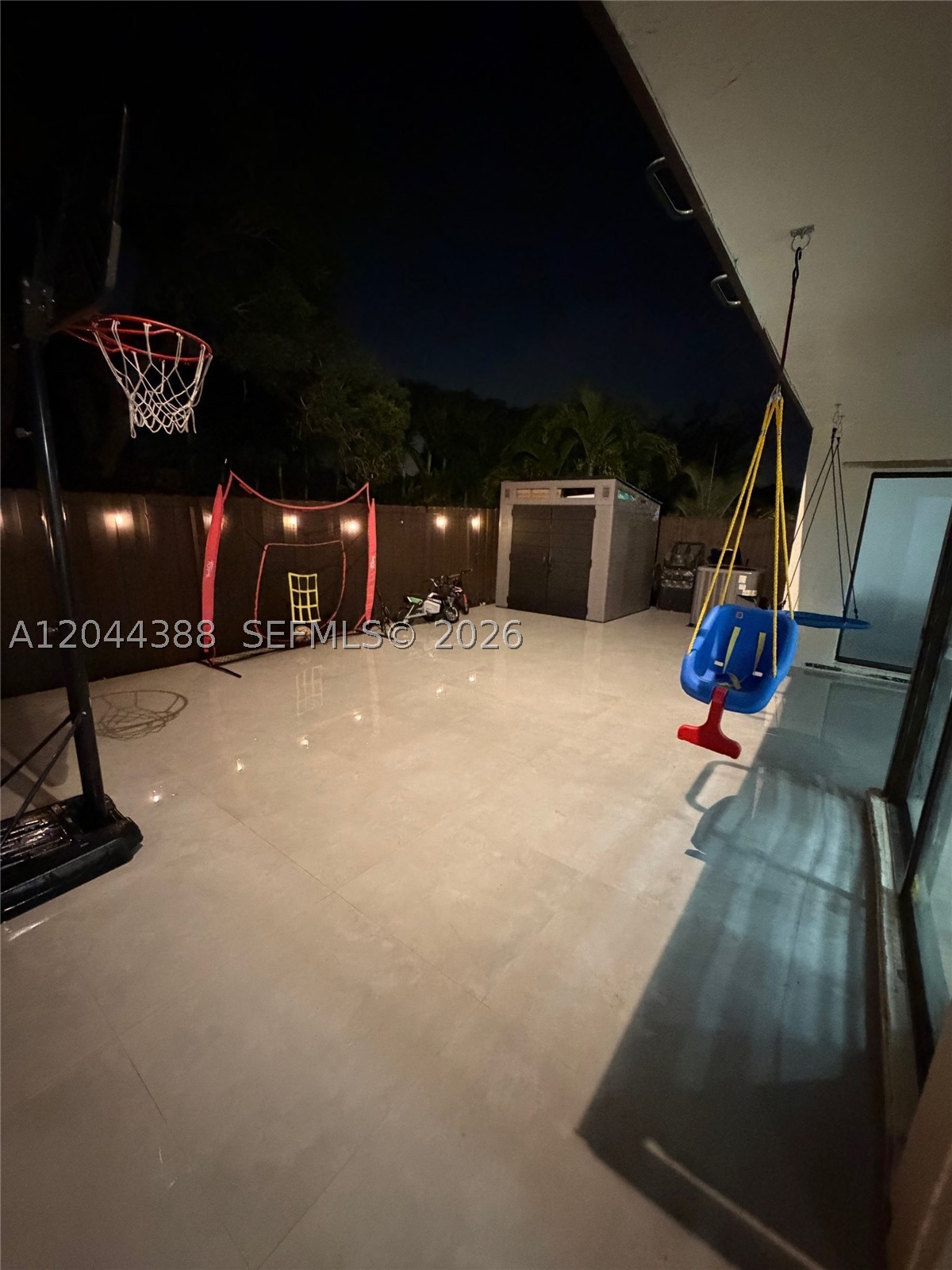 WOODGATE NORTH - Residential