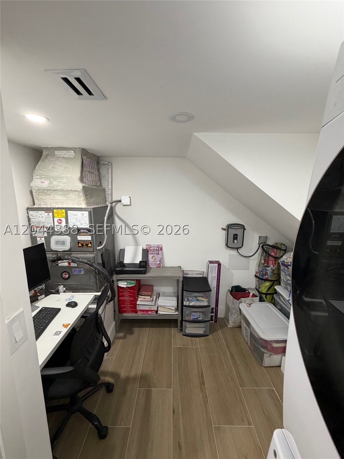 WOODGATE NORTH - Residential