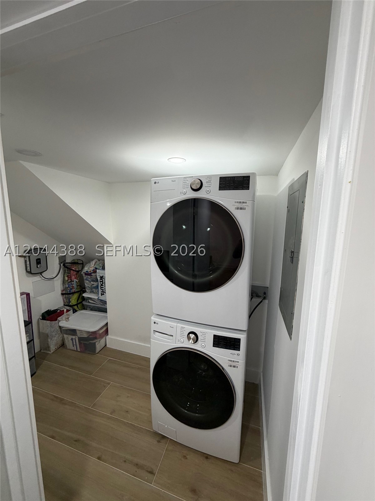 WOODGATE NORTH - Residential