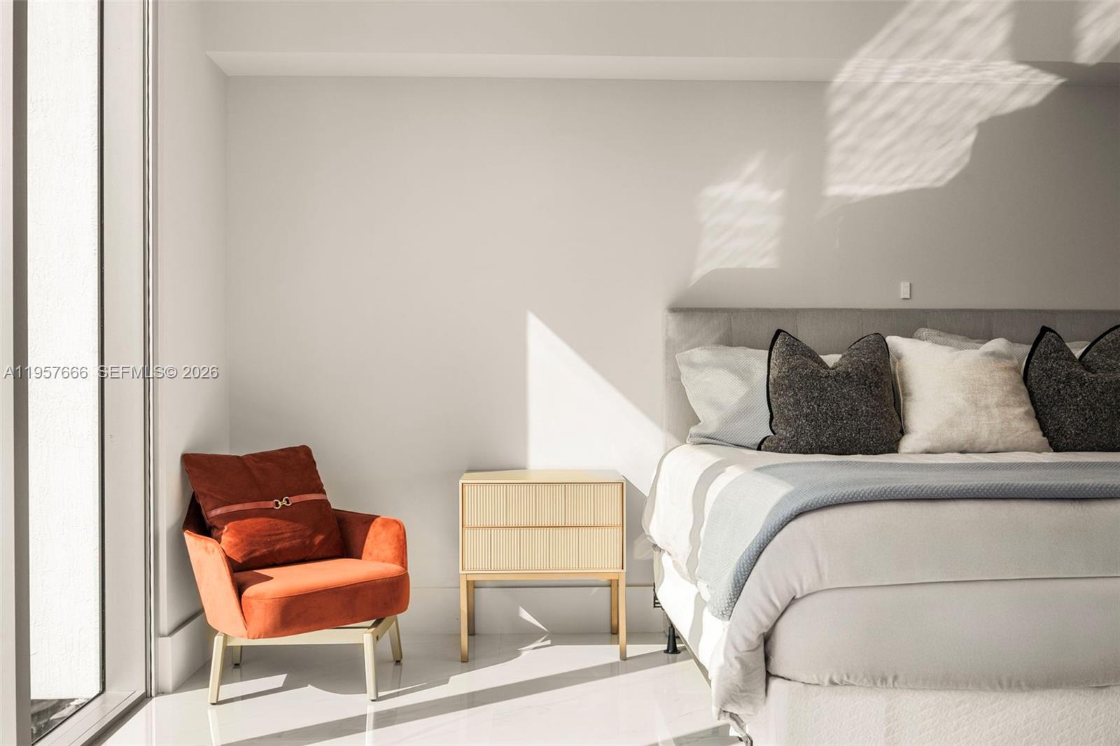 PARQUE TOWERS CONDO - Residential