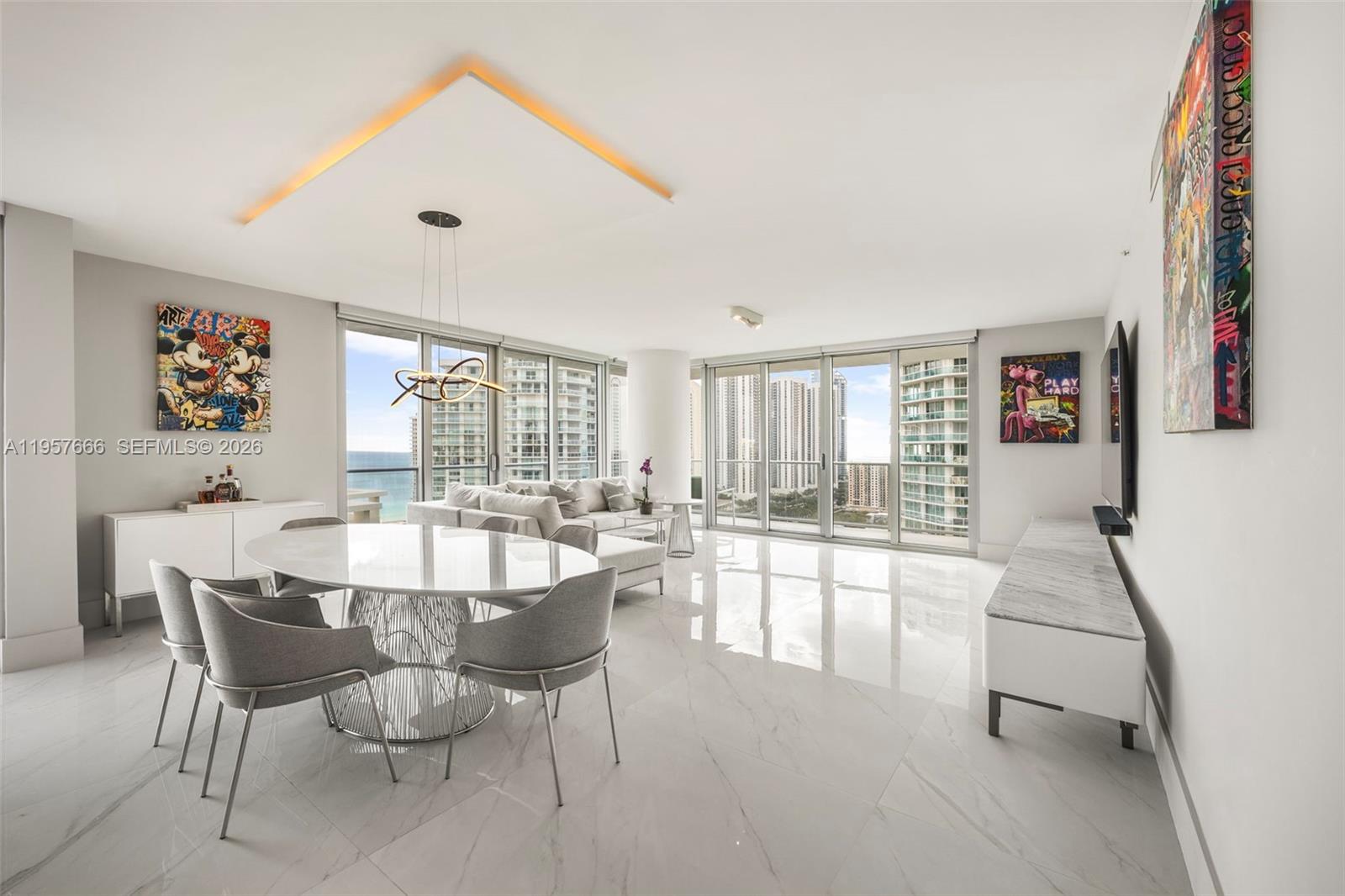 PARQUE TOWERS CONDO - Residential