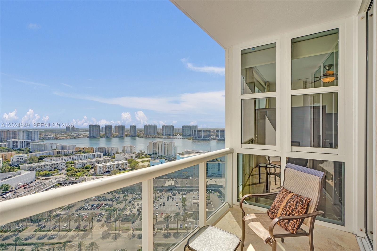 TRUMP ROYALE CONDO - Residential