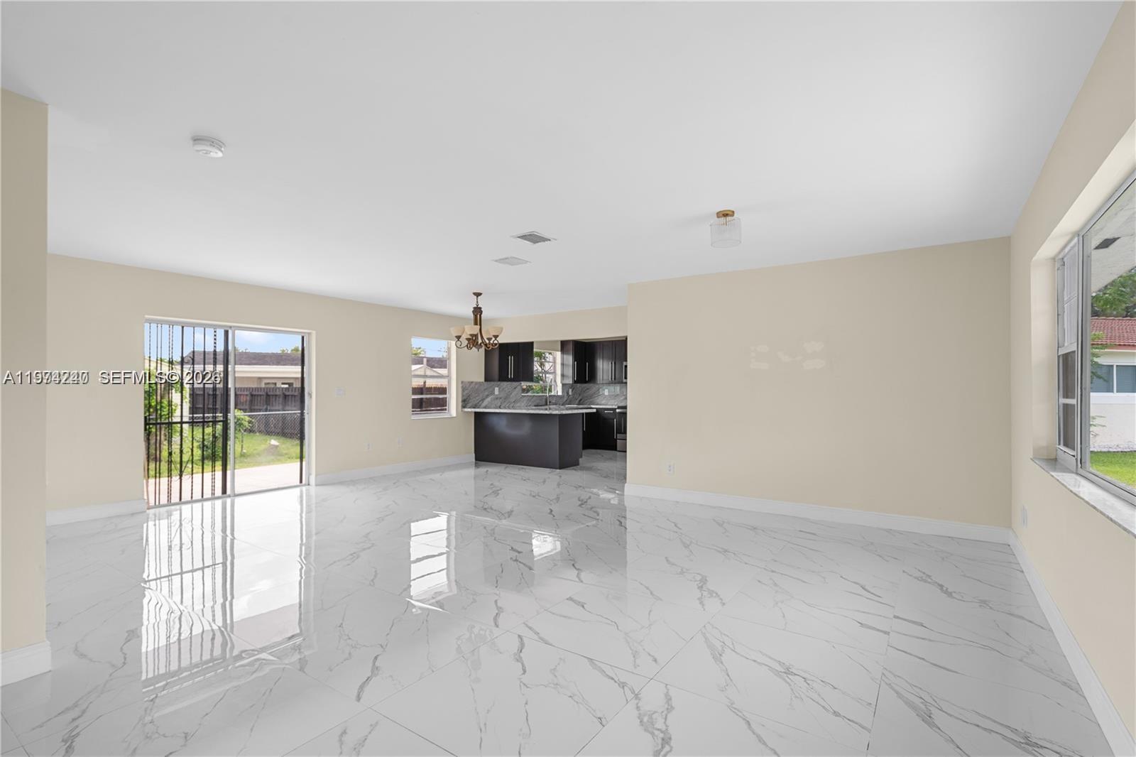 GOLDEN WEST - Residential Lease