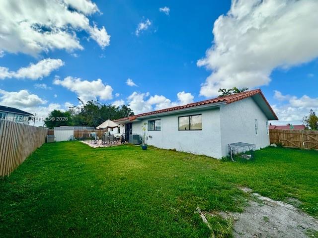 GOLDEN WEST - Residential Lease